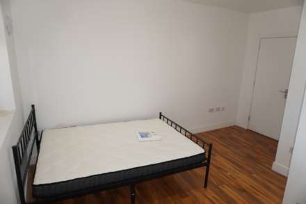 Southroad, Southall, Image 3