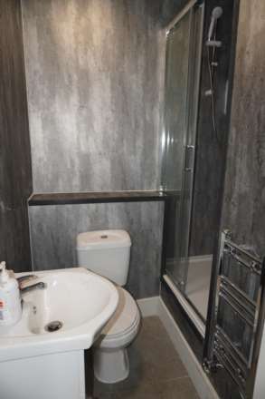 Southroad, Southall, Image 6