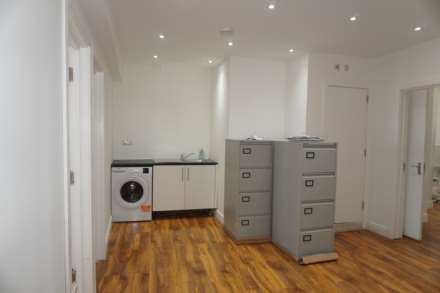 Southroad, Southall, Image 7