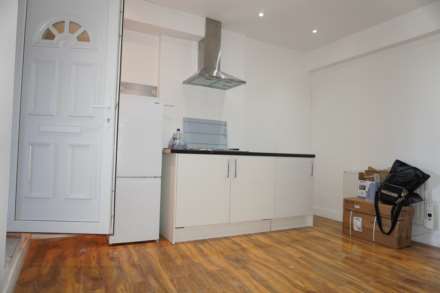 Southroad, Southall, Image 8