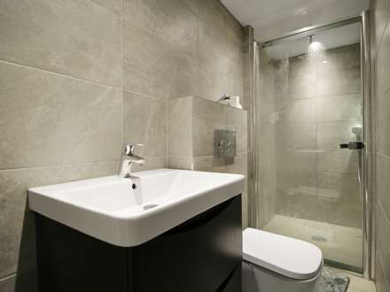 St. Stephens Avenue, London, Image 10