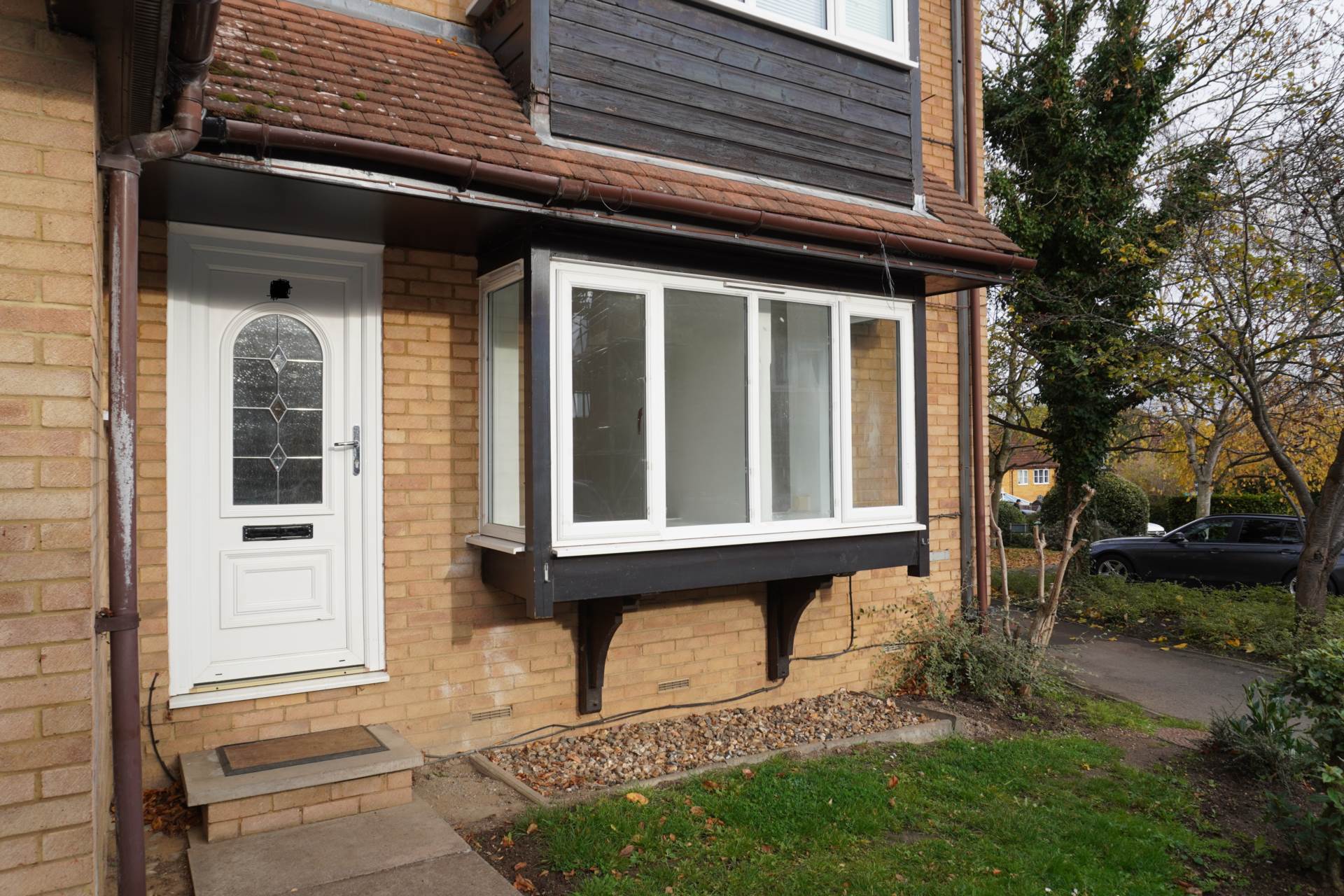 Snowdon Drive, London, Image 12