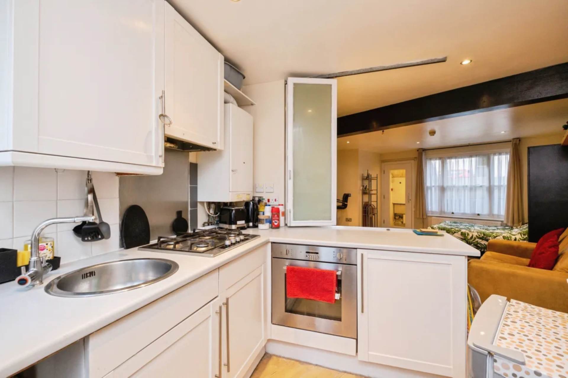 Swinton Street, London, Image 8