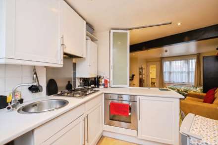 Swinton Street, London, Image 8