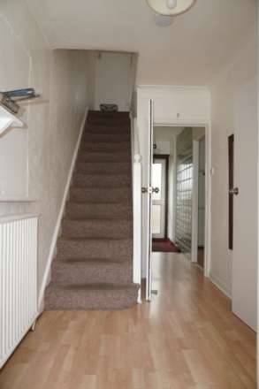 Berry Way, South Ealing, Image 10