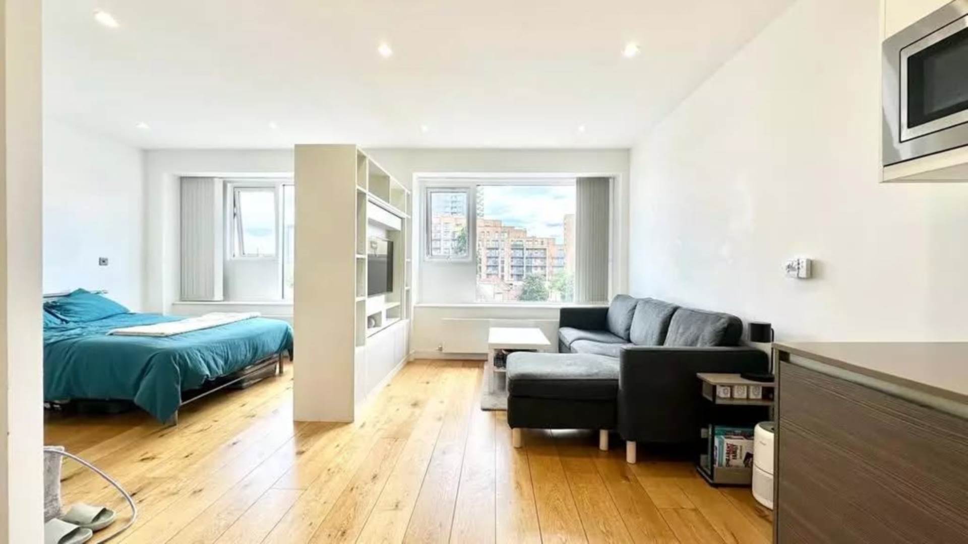 Tyran Appartment, Hounslow, Image 1