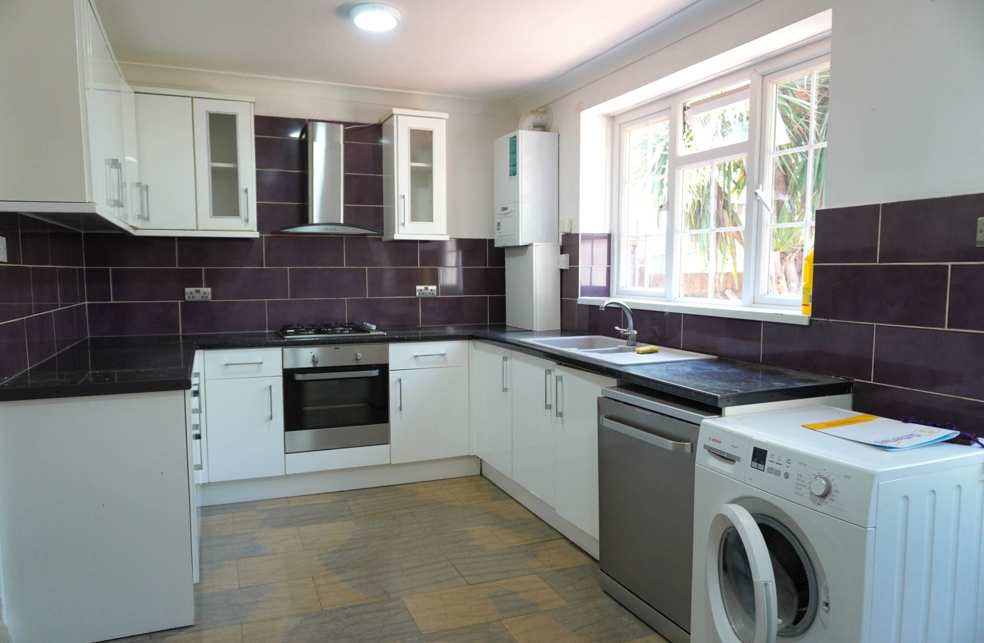 Stephens Road, Hanwell, Image 4