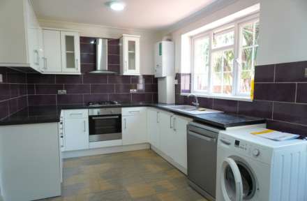 Stephens Road, Hanwell, Image 4