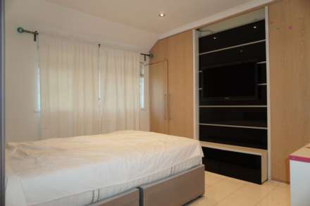 Harrow Rd, Wembley, Image 5