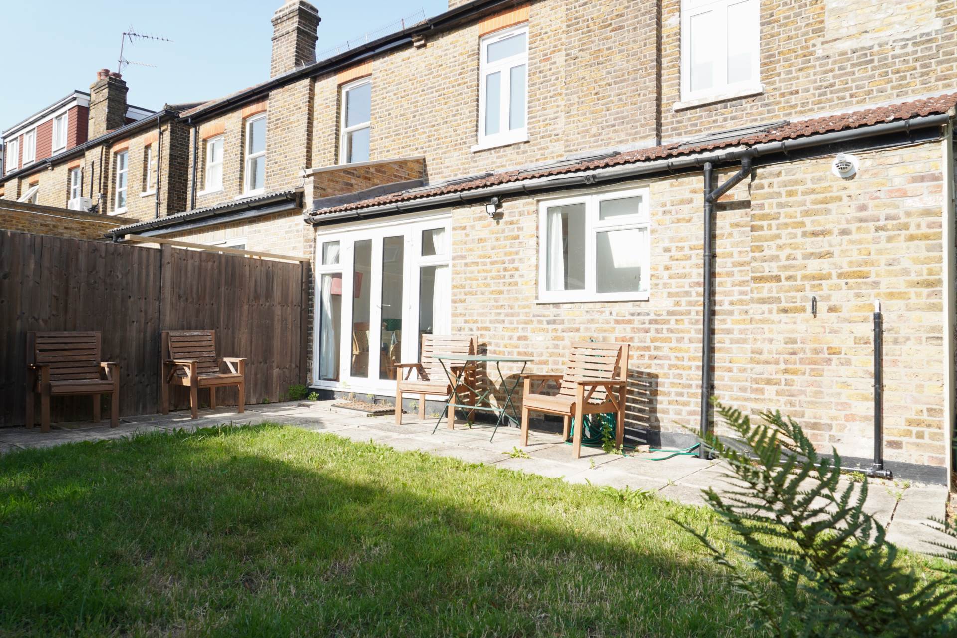 Kingsley Avenue, London, Image 7