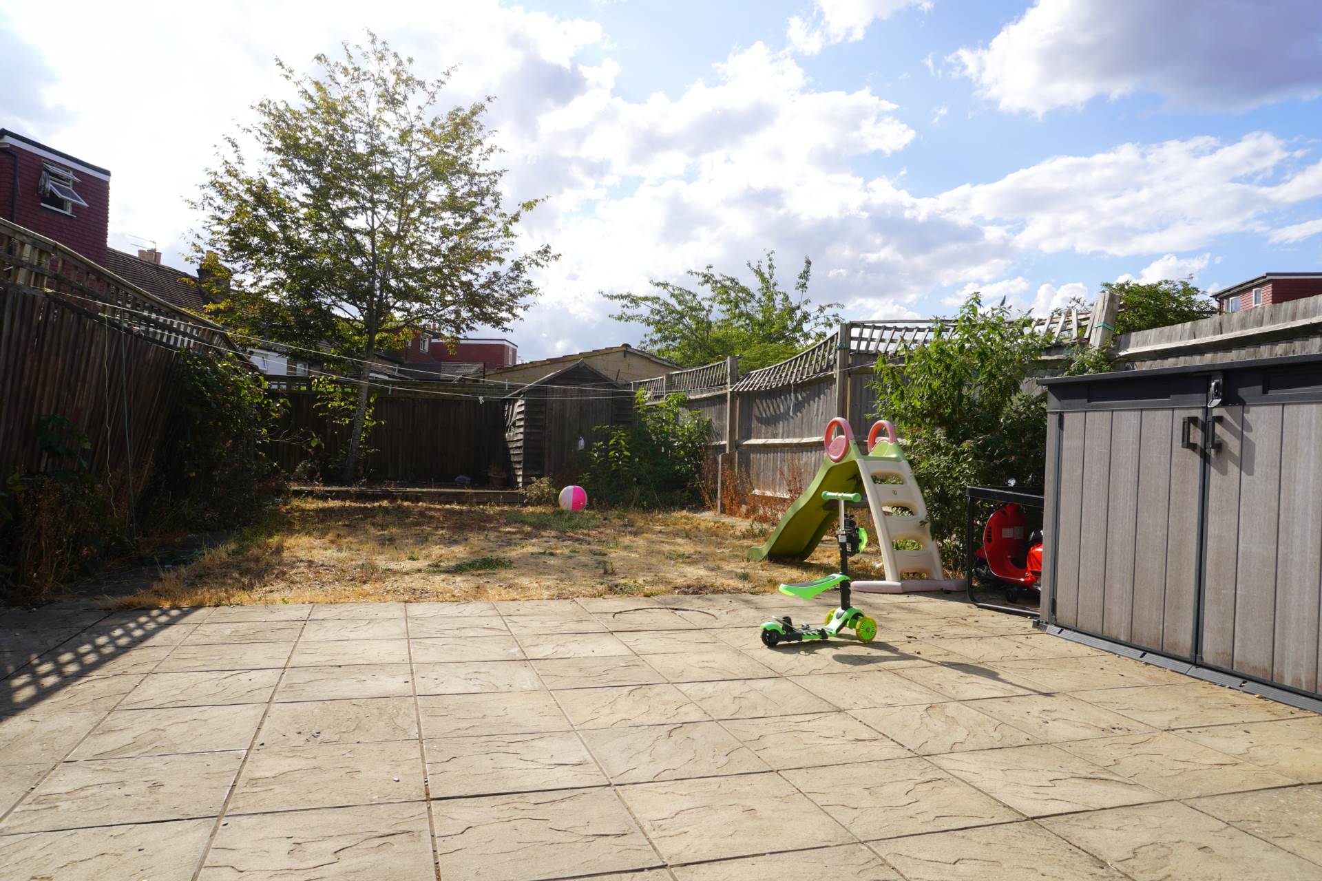 Salisbury Road, Southall, Image 7