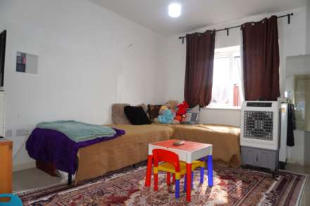 Salisbury Road, Southall, Image 2
