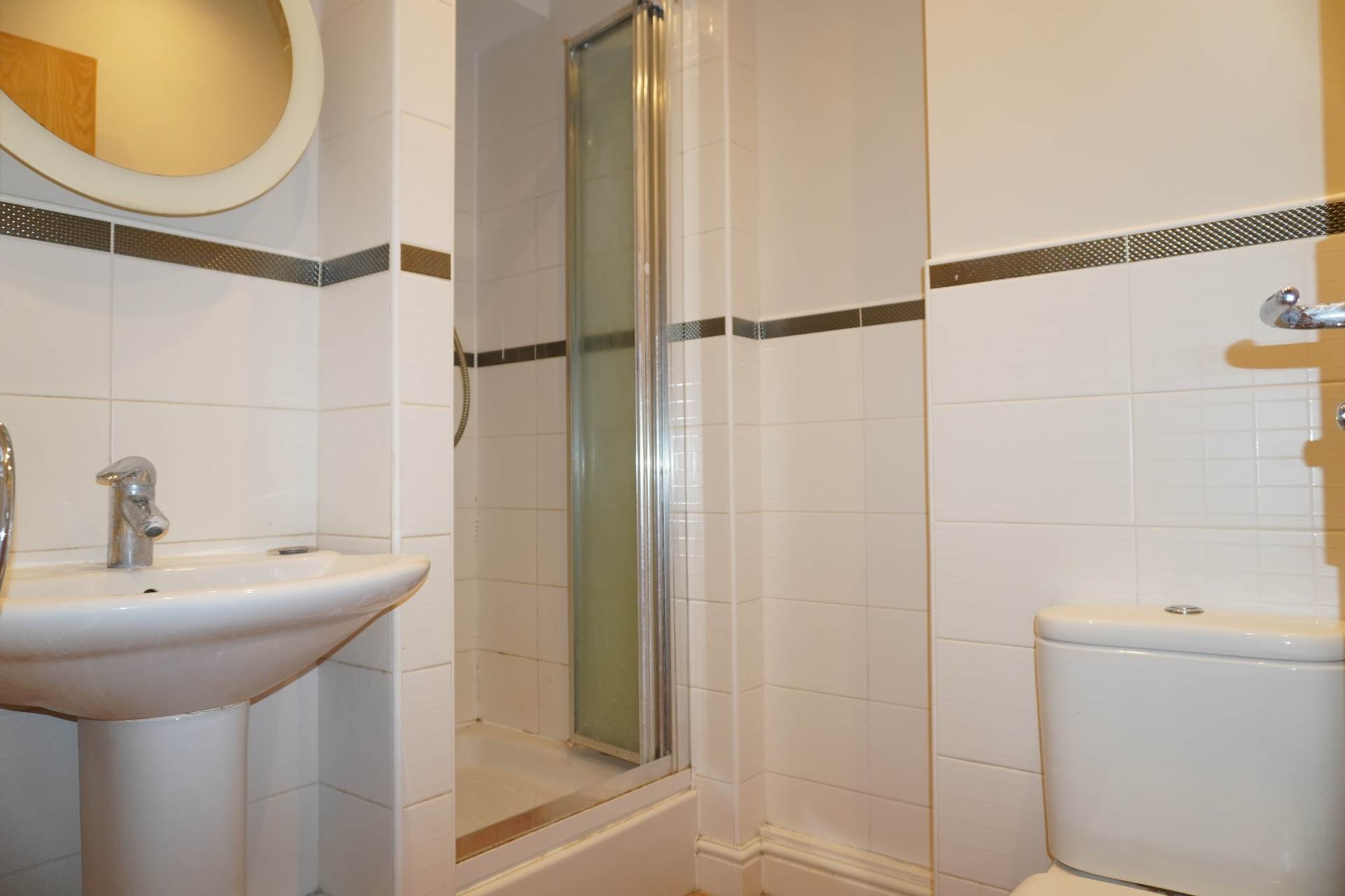 Kingsleigh Close, Brentford, Image 8