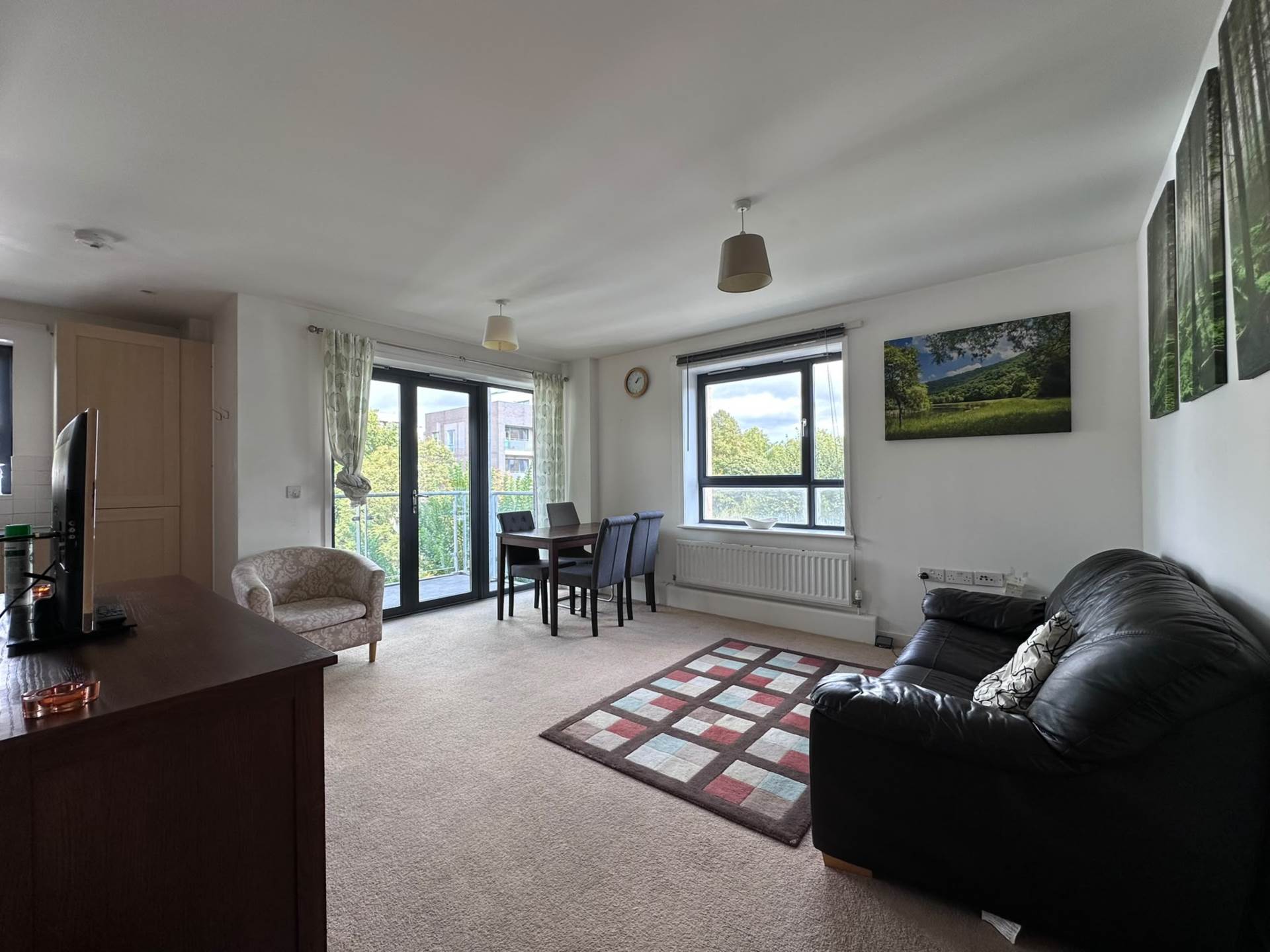 Palmerston Road, London, Image 1