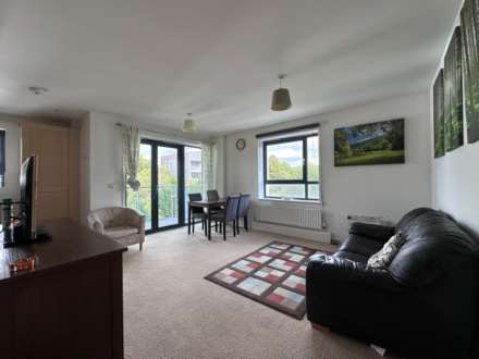 Palmerston Road, London, Image 1