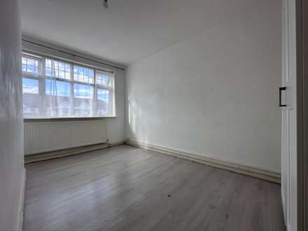 The Grange, Wembley, Image 5