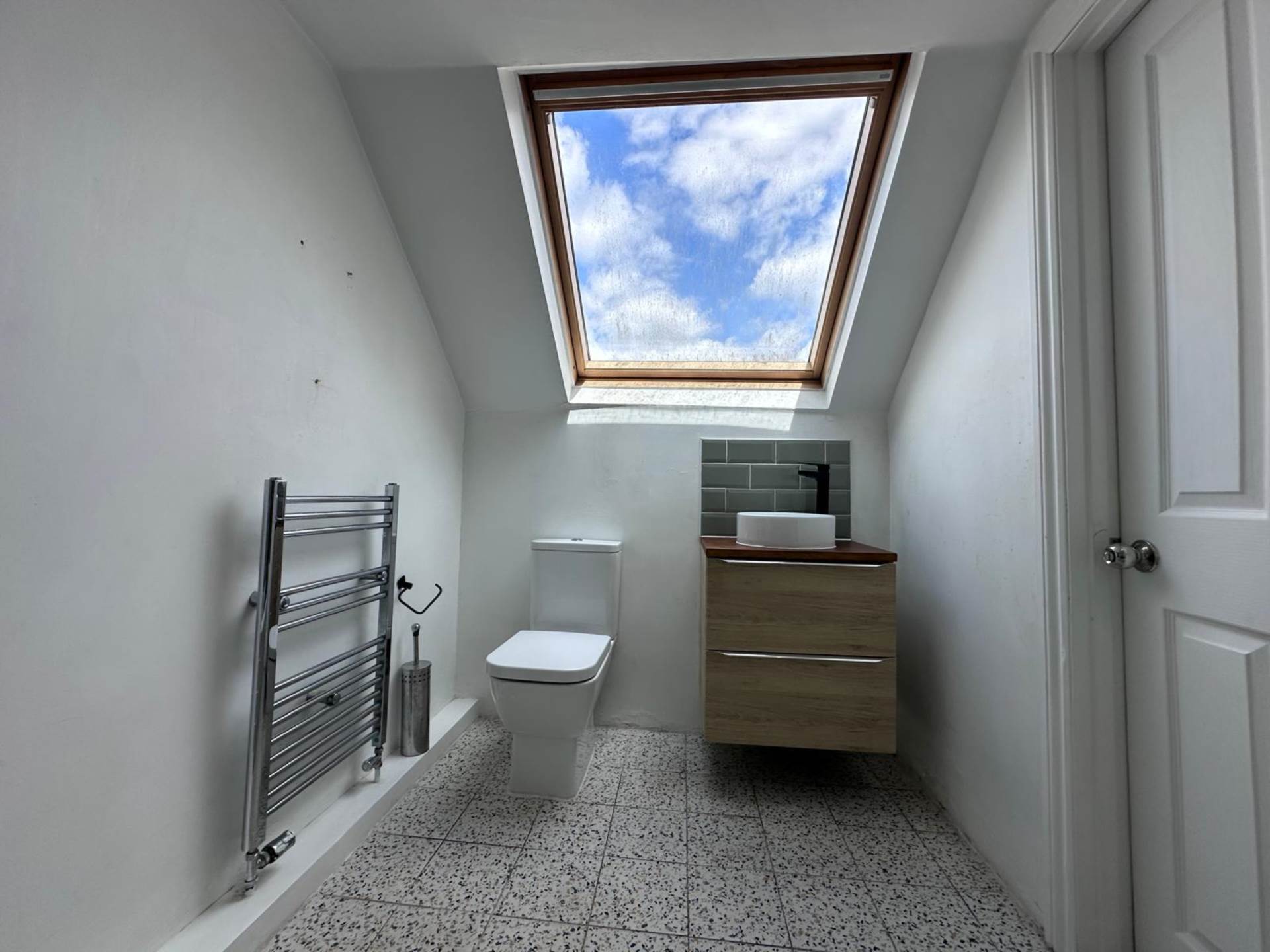 Gordon Road, London, Image 8