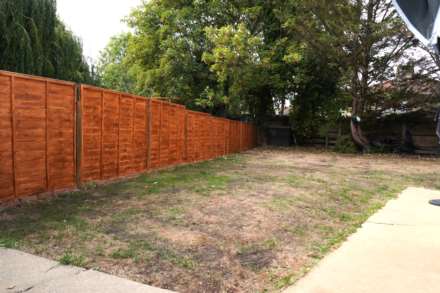 Mellitus Street, London, Image 6