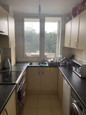 Property For Rent Greenlaw Court, London