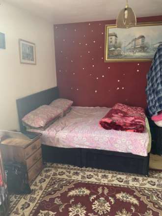 Greenlaw Court, London, Image 4