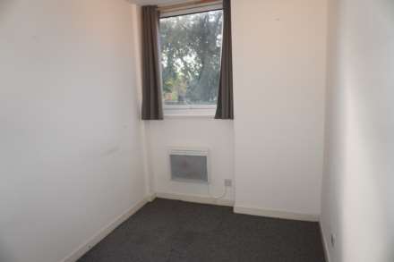 Greenlaw Court, London, Image 10