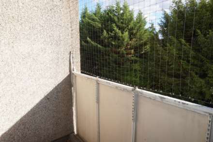 Greenlaw Court, London, Image 14