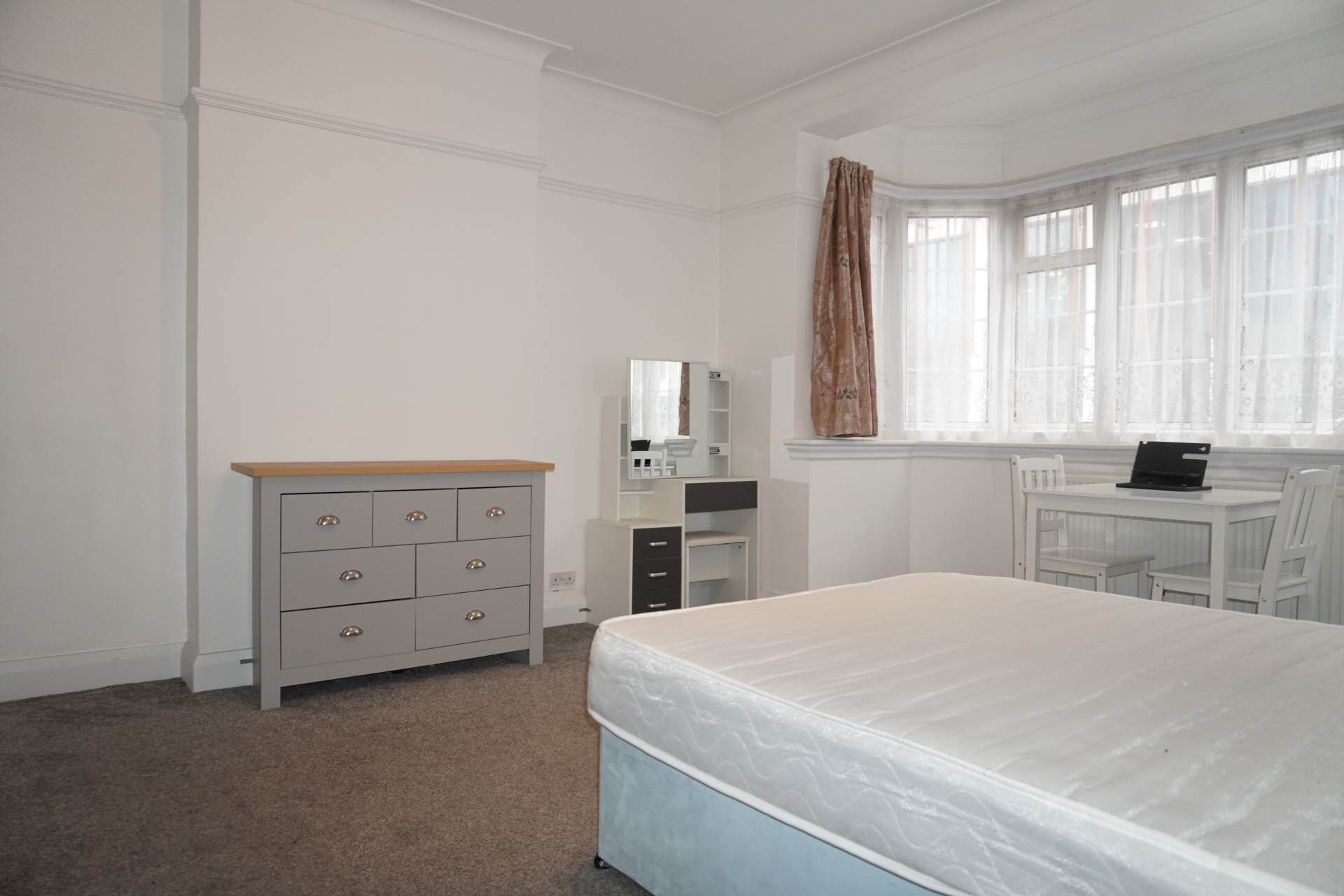 Connington Road, London, Image 16