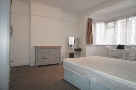 Connington Road, London, Image 13