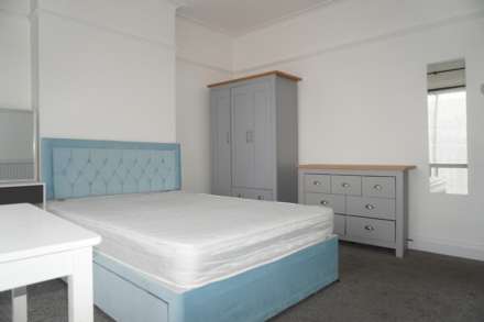 Connington Road, London, Image 18