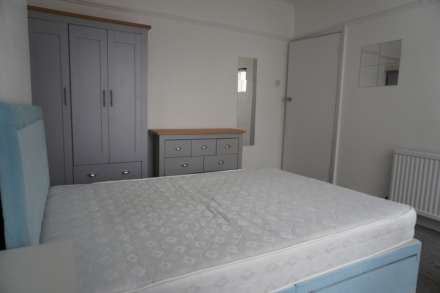 Connington Road, London, Image 19