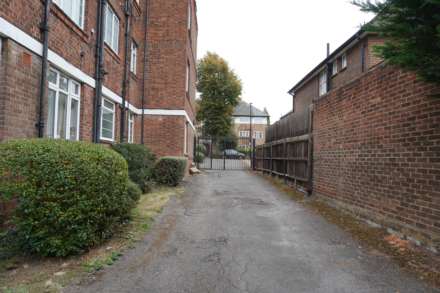 Argyle Road, London, Image 6