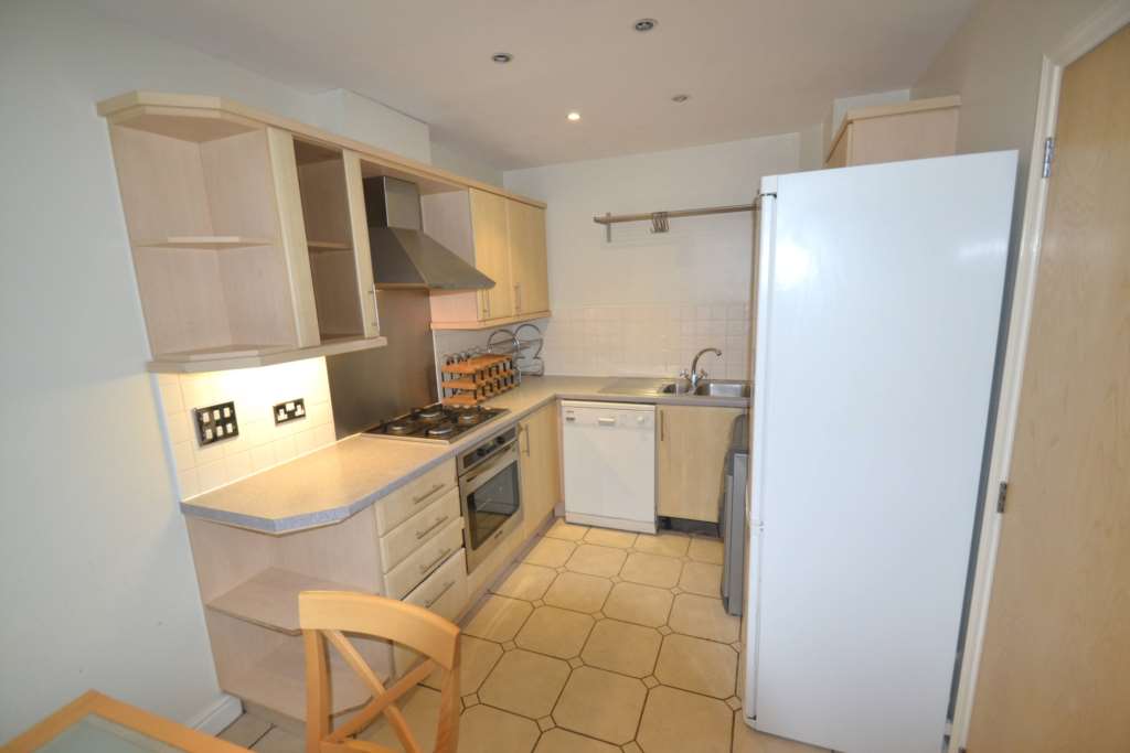 Kingsleigh Close, Brentford, Image 3