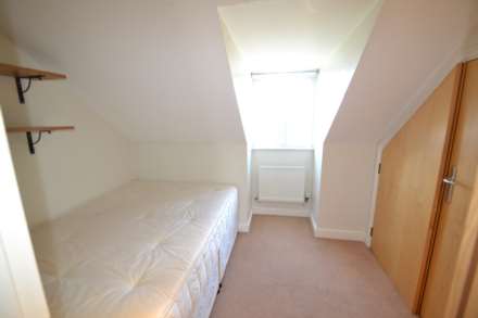 Kingsleigh Close, Brentford, Image 12