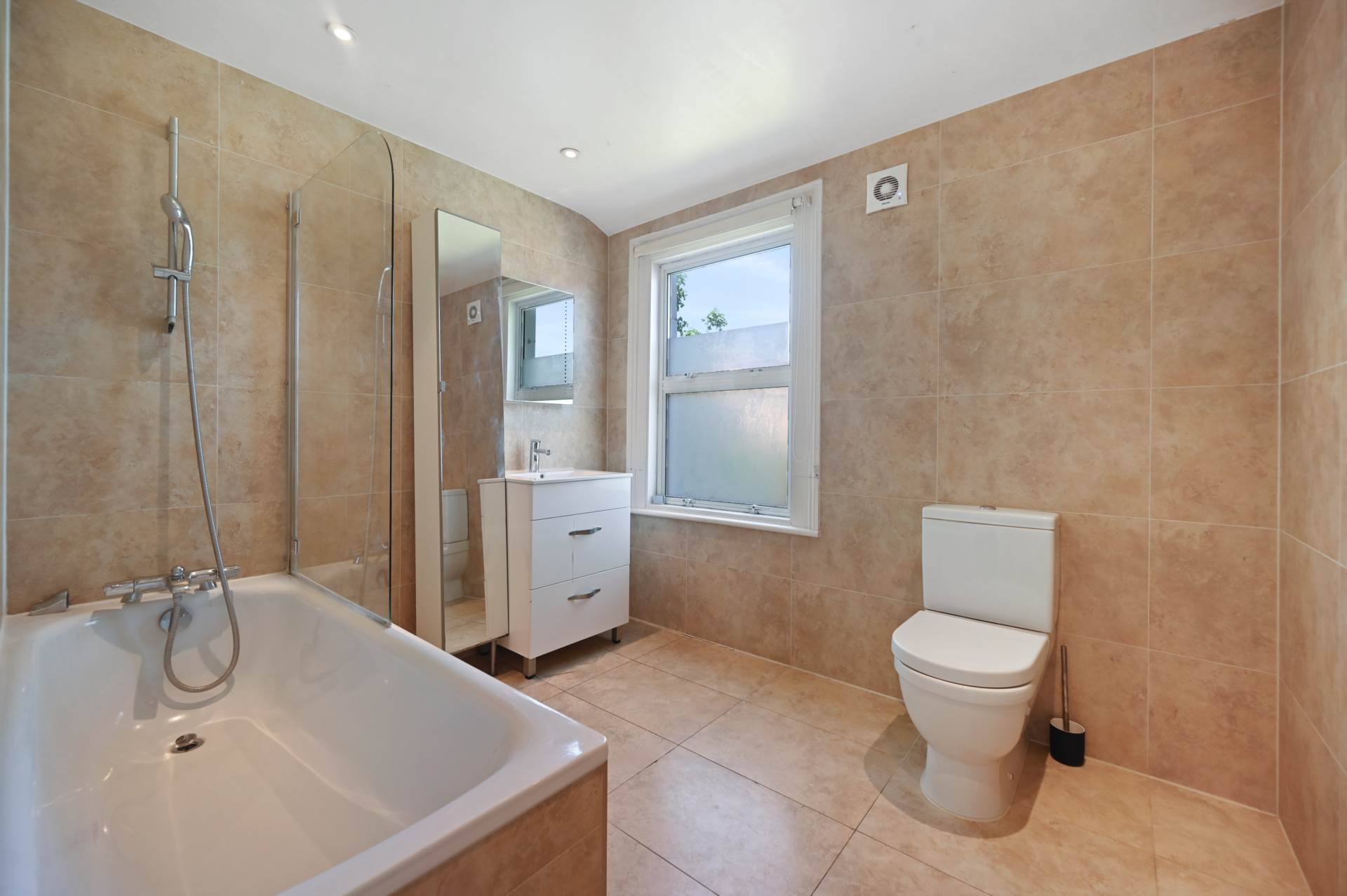 Maldon Road, Poet's Corner, Acton W3 6SU, Image 13