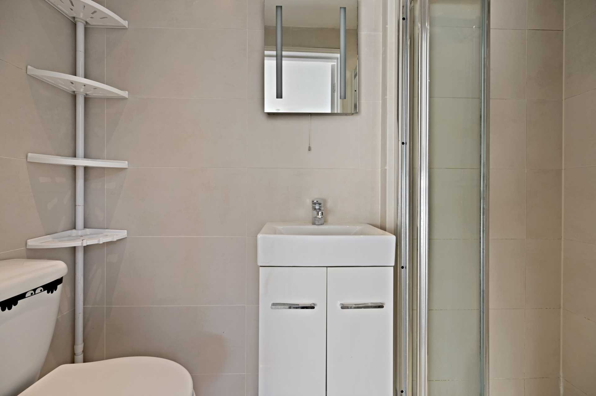 Townmead Road, Fulham, London SW6 2SR, Image 12