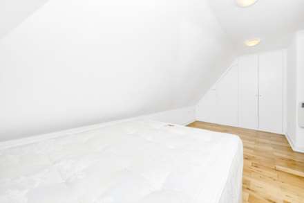 Uxbridge Road, Shepherds Bush, London, W12 0NP, Image 7