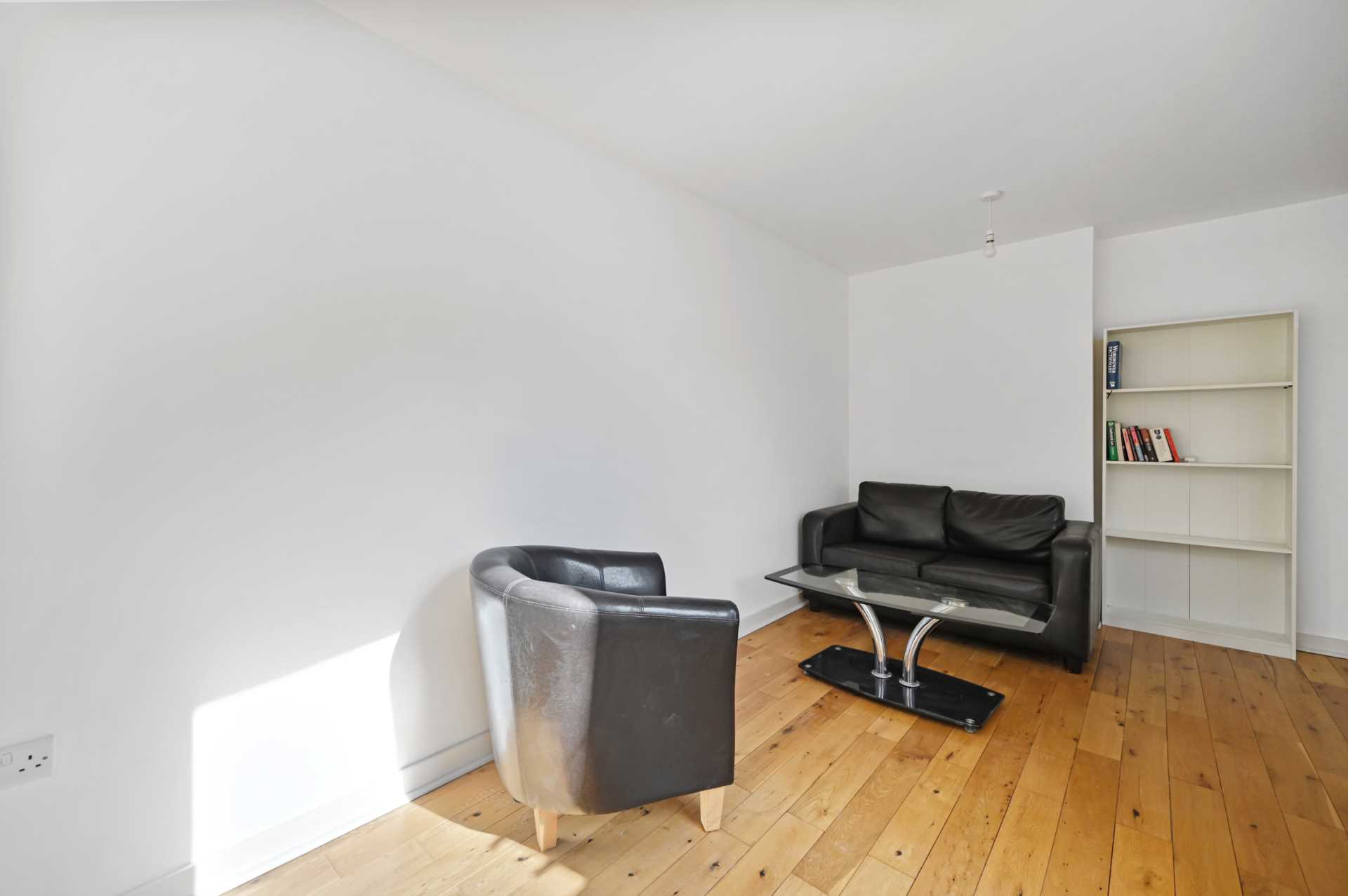 Uxbridge Road, Shepherds Bush London W12 0NP, Image 7