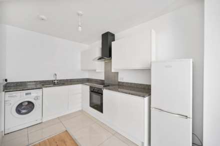 Uxbridge Road, Shepherds Bush London W12 0NP, Image 1