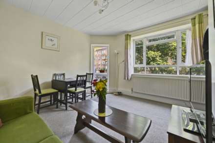 Blaxland House, White City Estate W12 7NH, Image 3