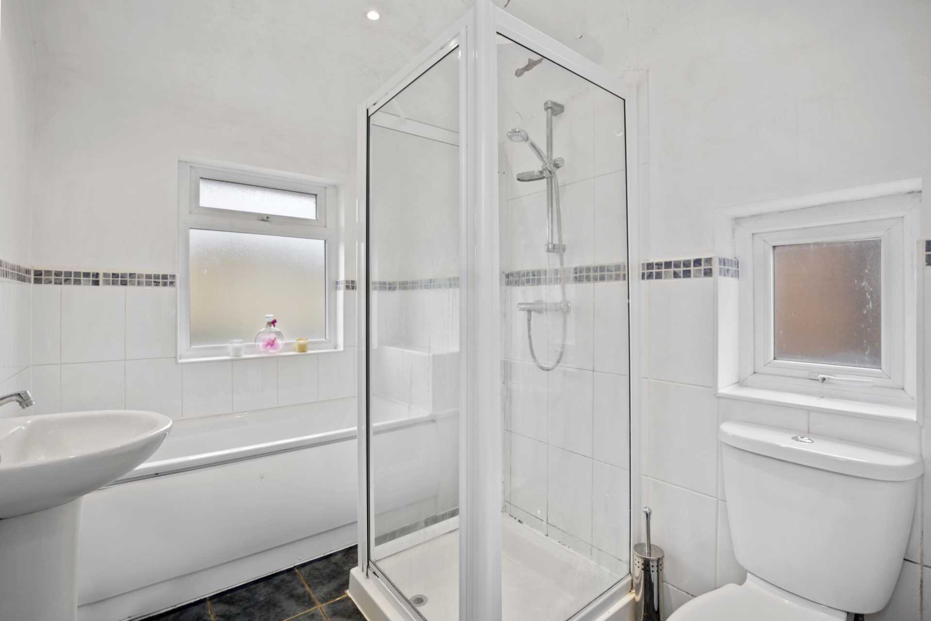 First Avenue, Acton, London, W3 7JN, Image 10
