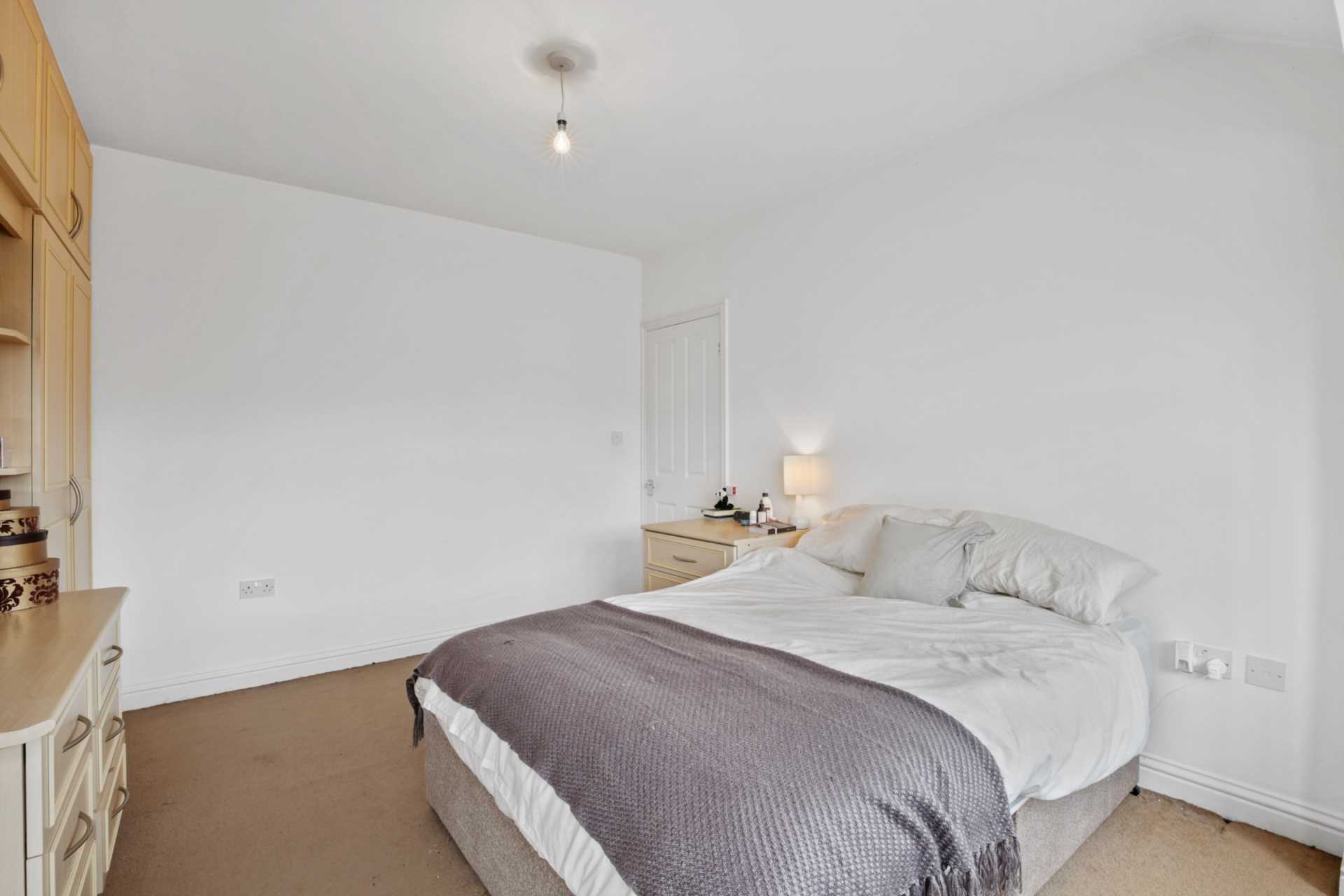 First Avenue, Acton, London, W3 7JN, Image 9