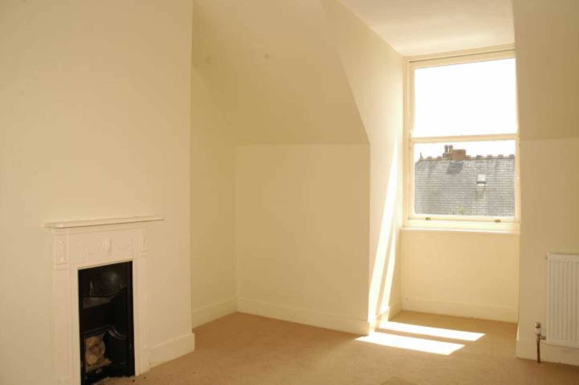 Oakley Avenue, Ealing, W5 3SD, Image 9
