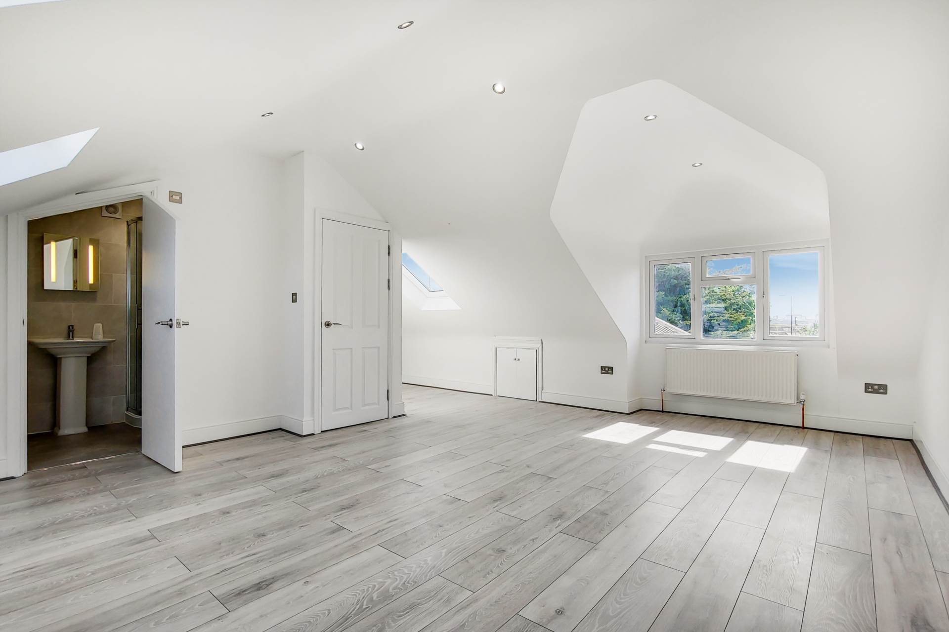 St. Dunstans Avenue, Acton, W3 6QL, Image 12