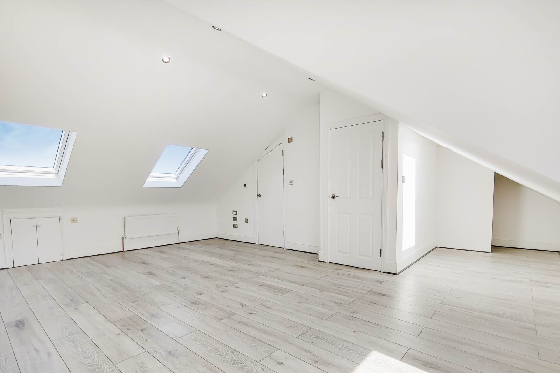 St. Dunstans Avenue, Acton, W3 6QL, Image 13