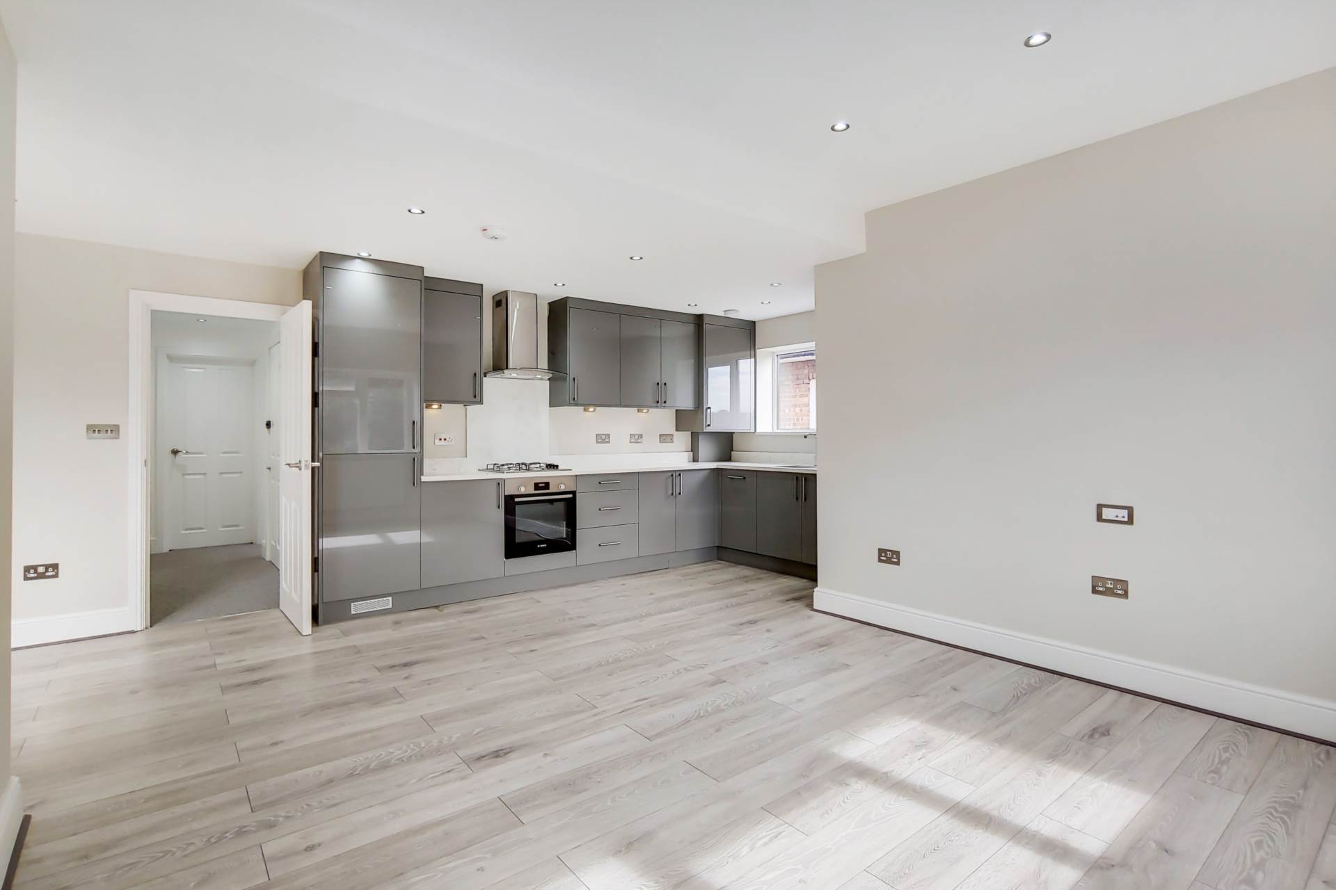 St. Dunstans Avenue, Acton, W3 6QL, Image 5