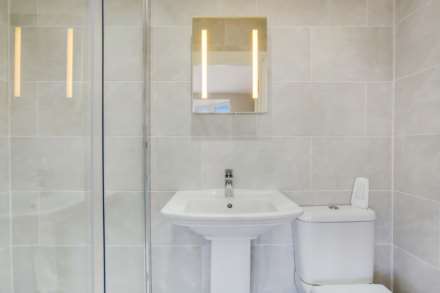 St. Dunstans Avenue, Acton, W3 6QL, Image 9