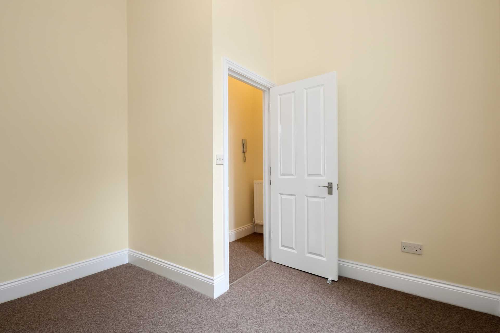 Lillie Road, Fulham, London SW6 7PA, Image 5