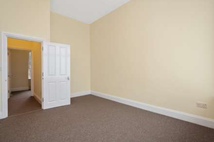 Lillie Road, Fulham, London SW6 7PA, Image 2