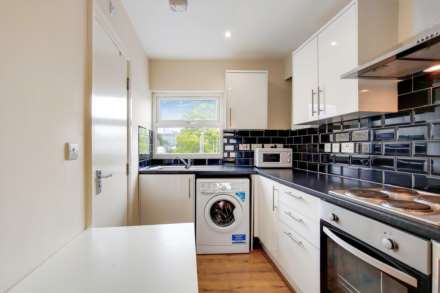 2 Bedroom Flat, Uxbridge Road, Shepherds Bush, London W12 7JD