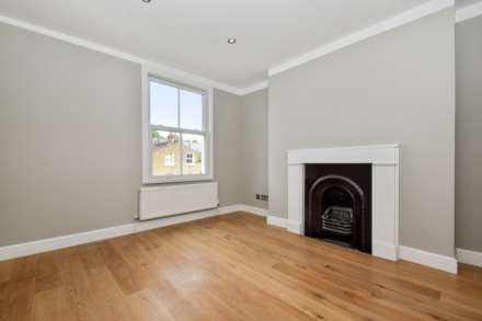 Oaklands Grove, Shepherds Bush, W12 0JA, Image 5